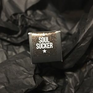 Jeffree Star Velour Liquid Lip in Soul Sucker